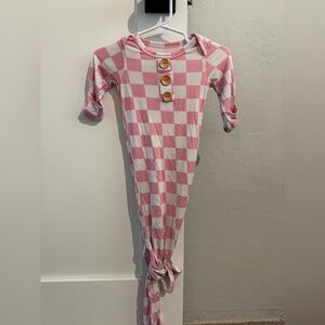 Suzel pink and white checkered bamboo knotted Sleep Gown 0-3 months